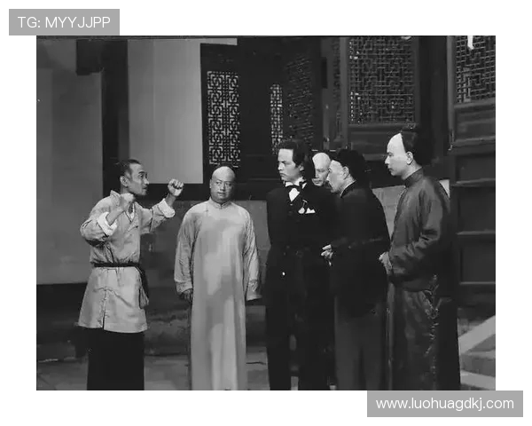 广州羽毛球队的反击革新之路：重塑战术与团队精神的全新篇章